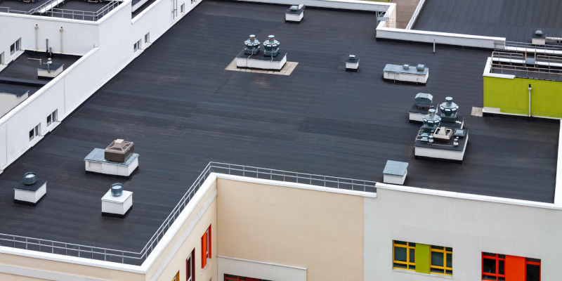 Commercial Roof Cleaning in Matthews, North Carolina